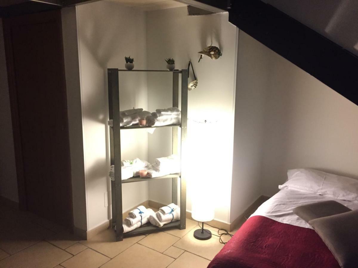Casa Maria Carmela Daire Napoli Dış mekan fotoğraf